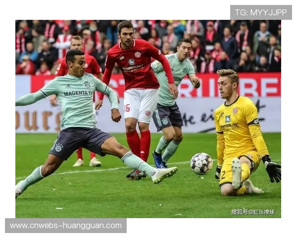 多特蒙德vs美因茨伤病报告:双方合计13人缺阵,埃姆雷·詹腹股沟受伤缺席